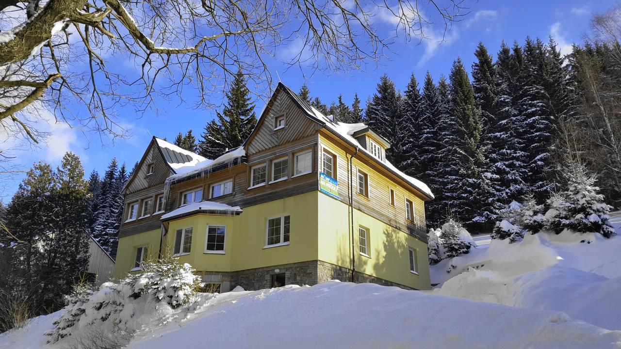 Ubytovani U Javoru 232/9 Pec pod Snezkou Exterior photo